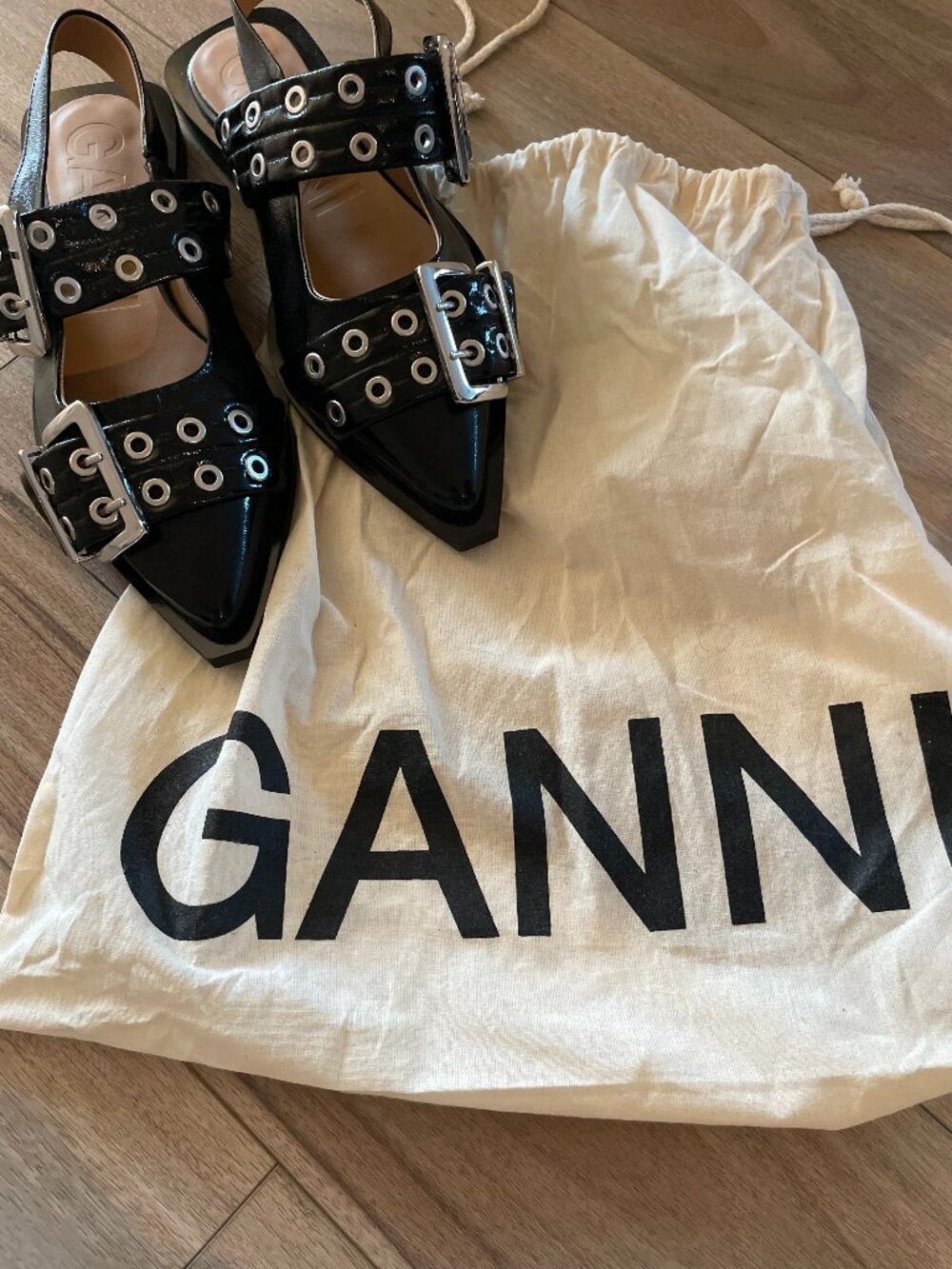 BRAND NEW Ganni Buckle flats